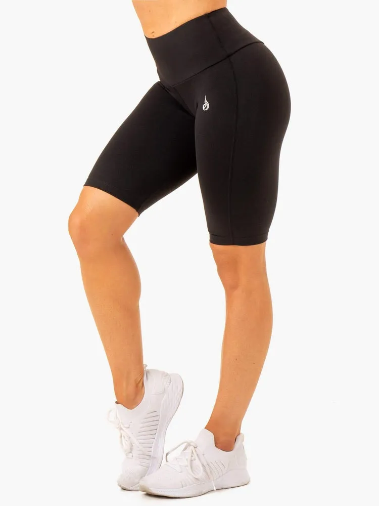 ACTION BIKE SHORT - BLACK