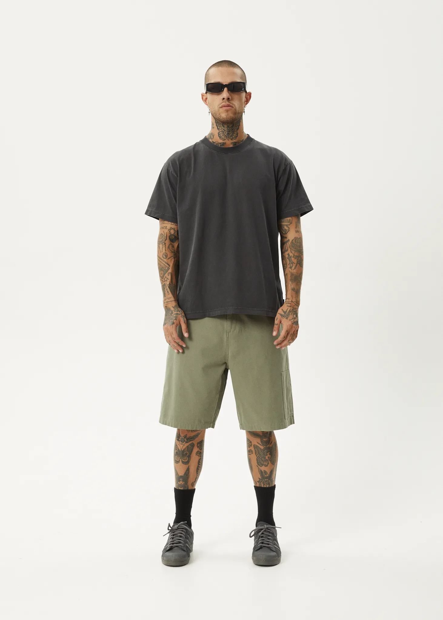 AFENDS Mens Harper - Canvas Carpenter Shorts 20" - Olive