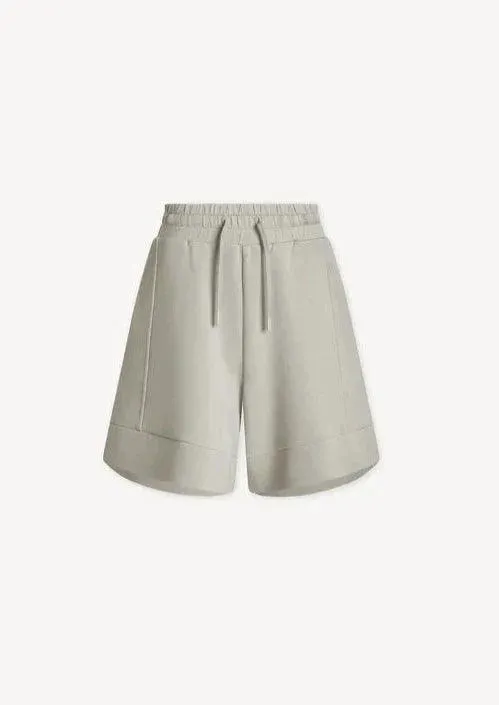 Alder Short in Sage Grey