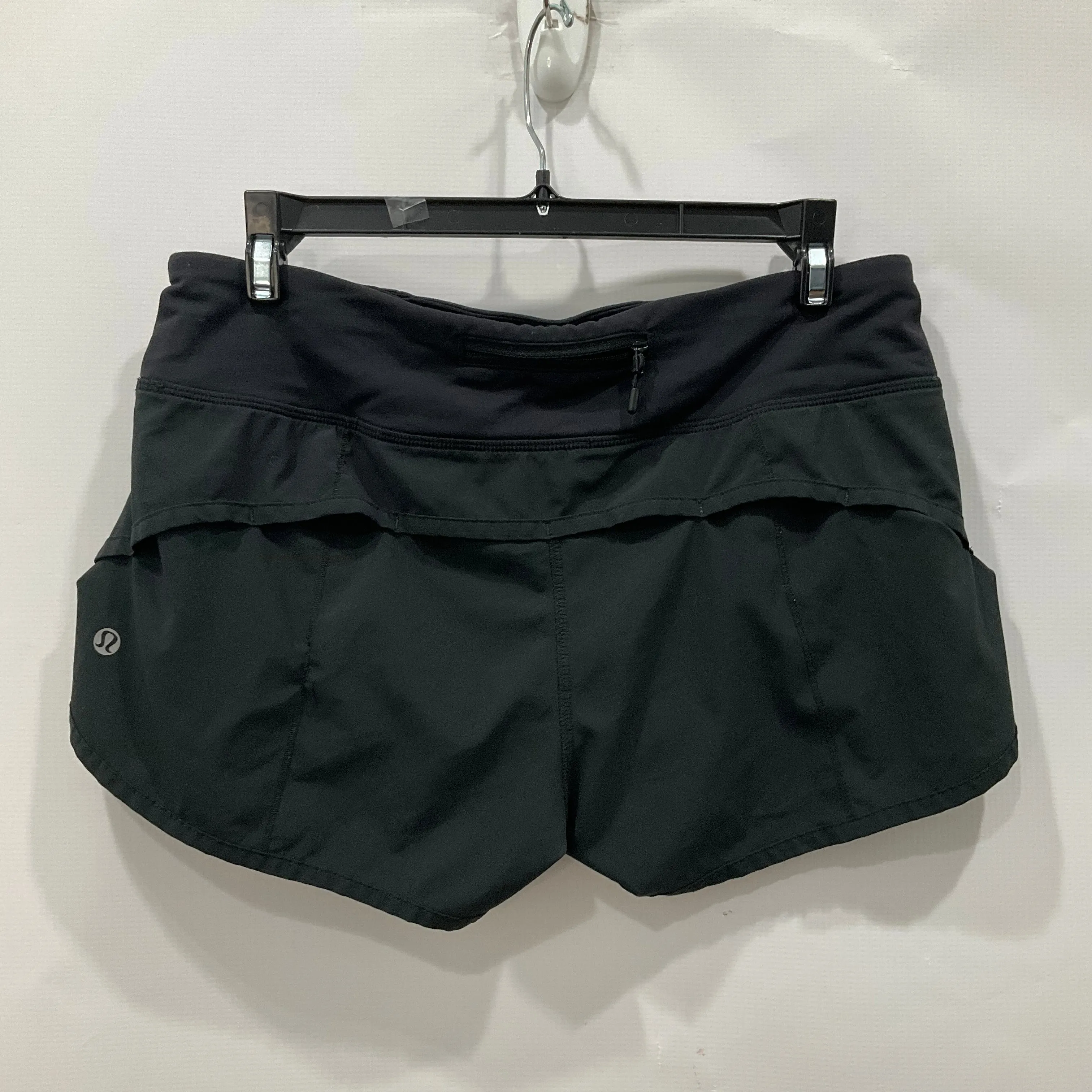 Athletic Shorts By Lululemon In Black, Size: 6