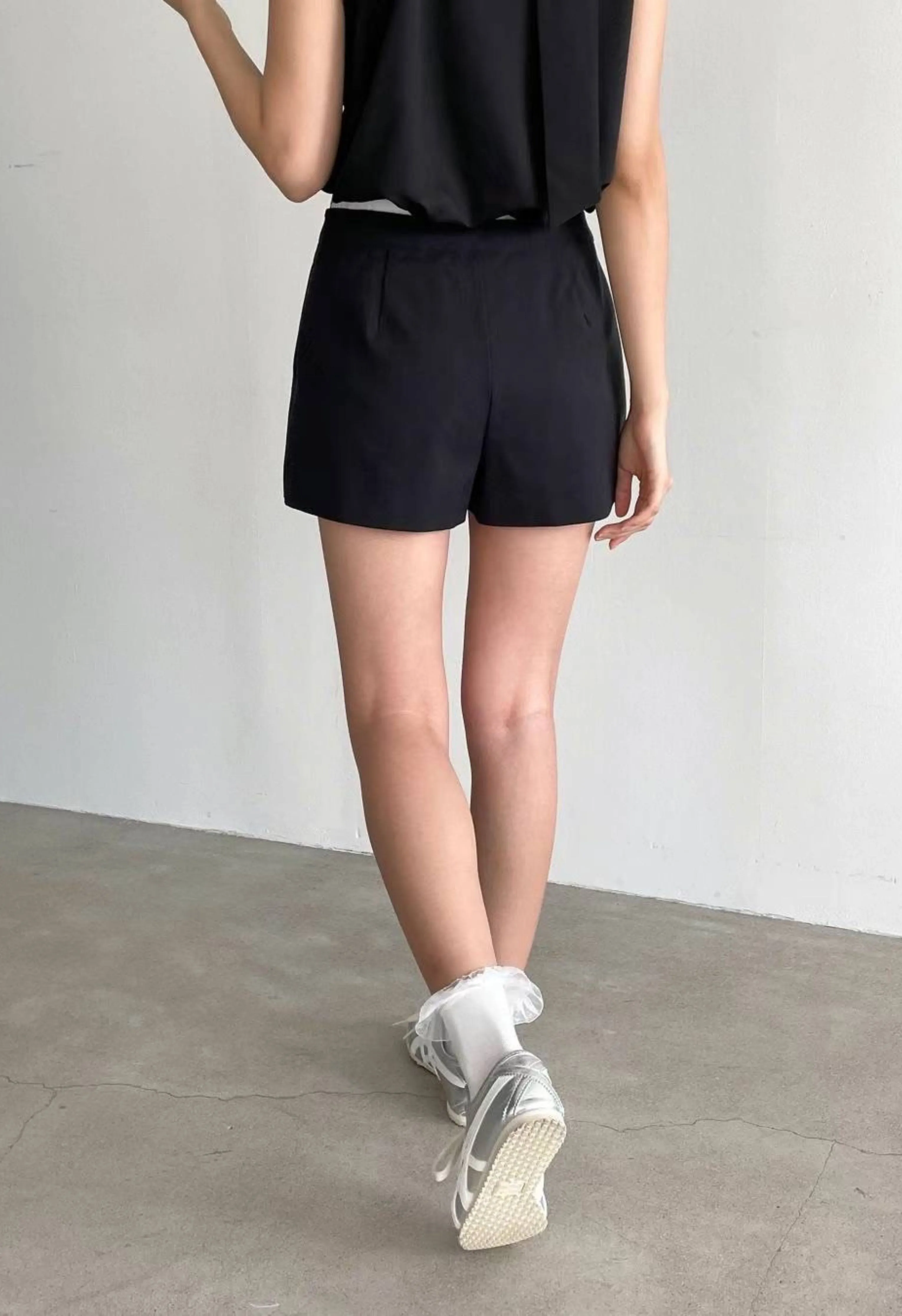 Blake Pleated Skort in Black