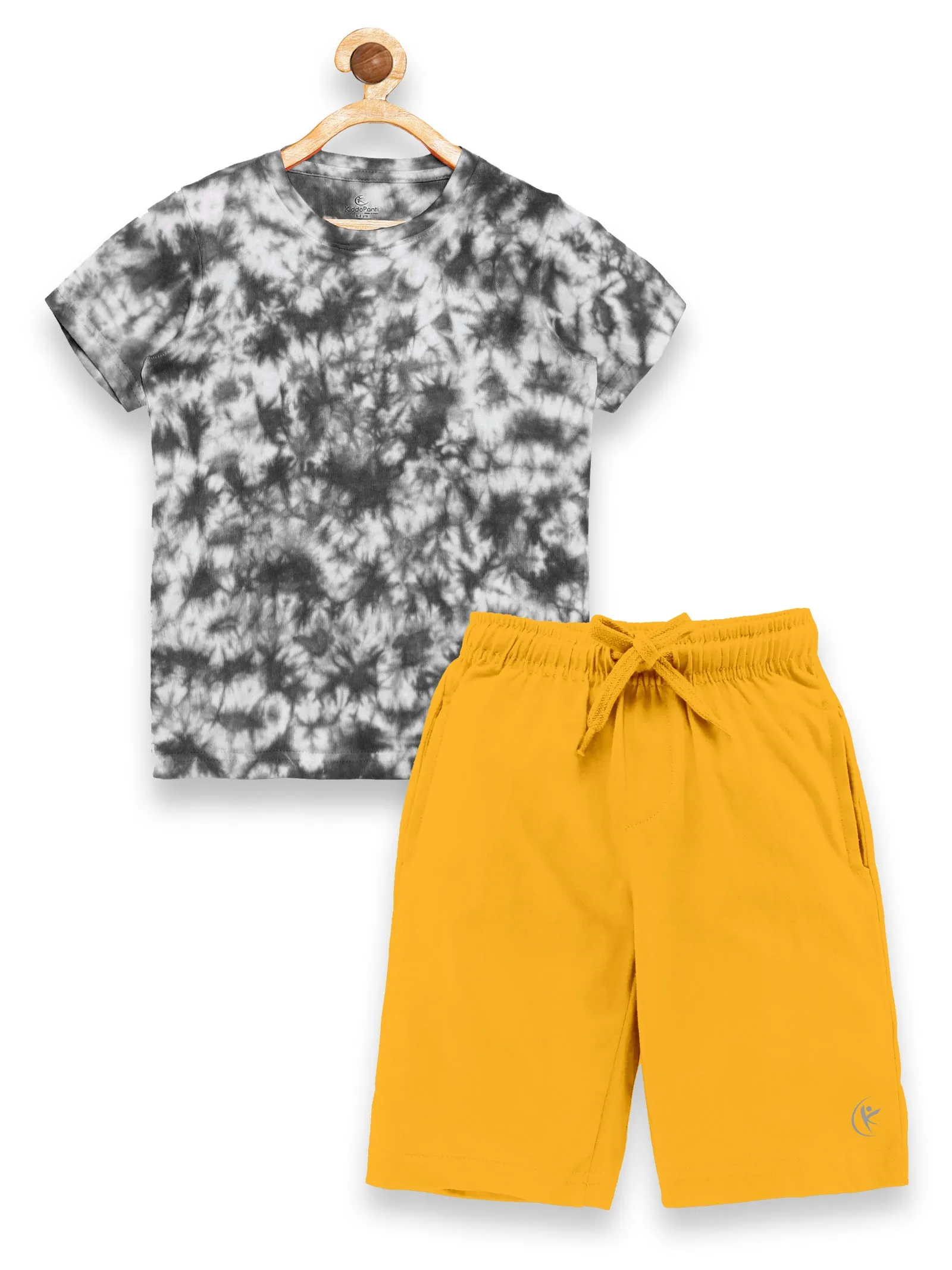 Boy's Half Sleeve Tie & Dye T-Shirt & Knee length Basic Short Set