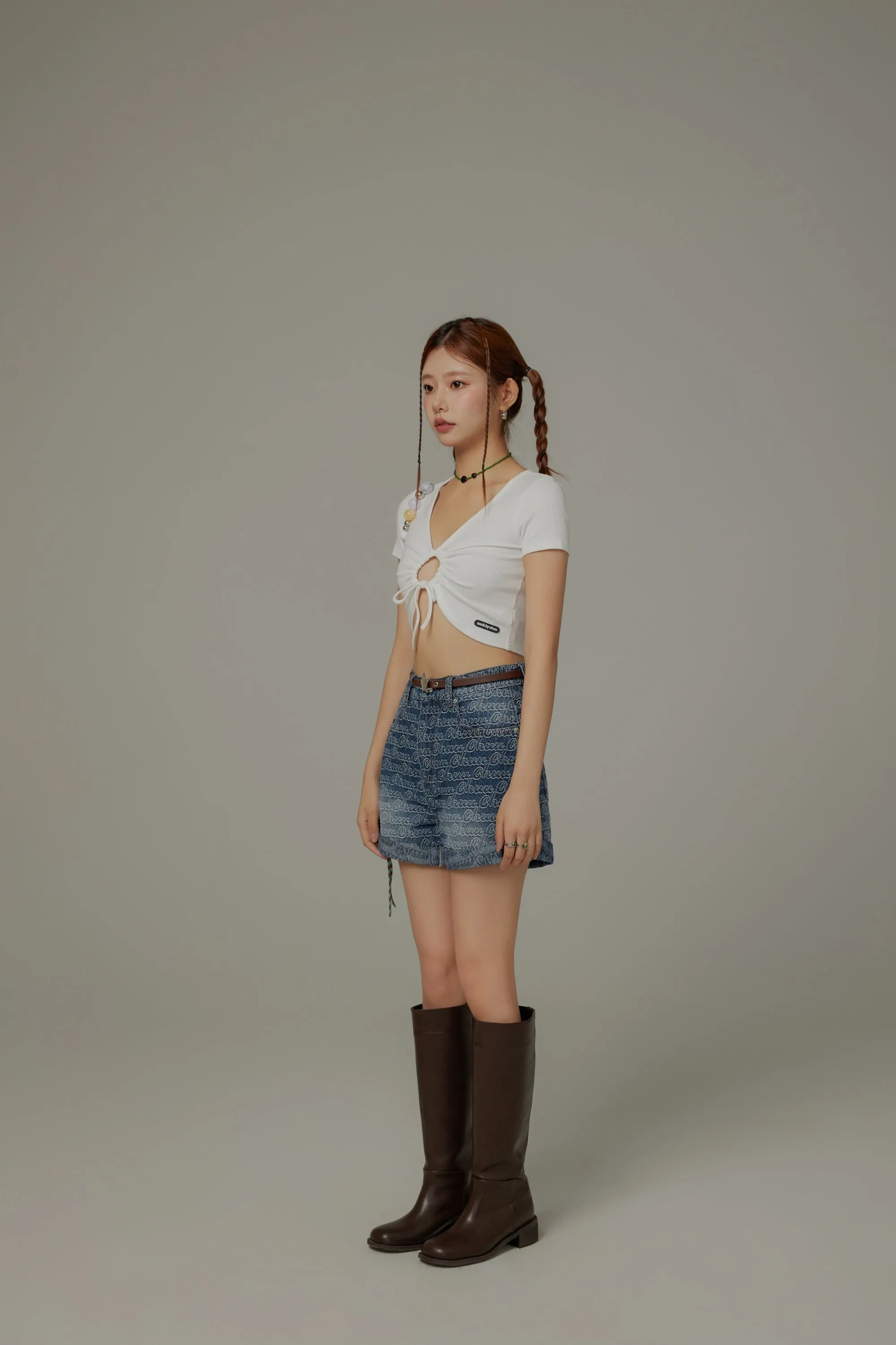 Chuu Lettering Pattern Rolled Denim Shorts