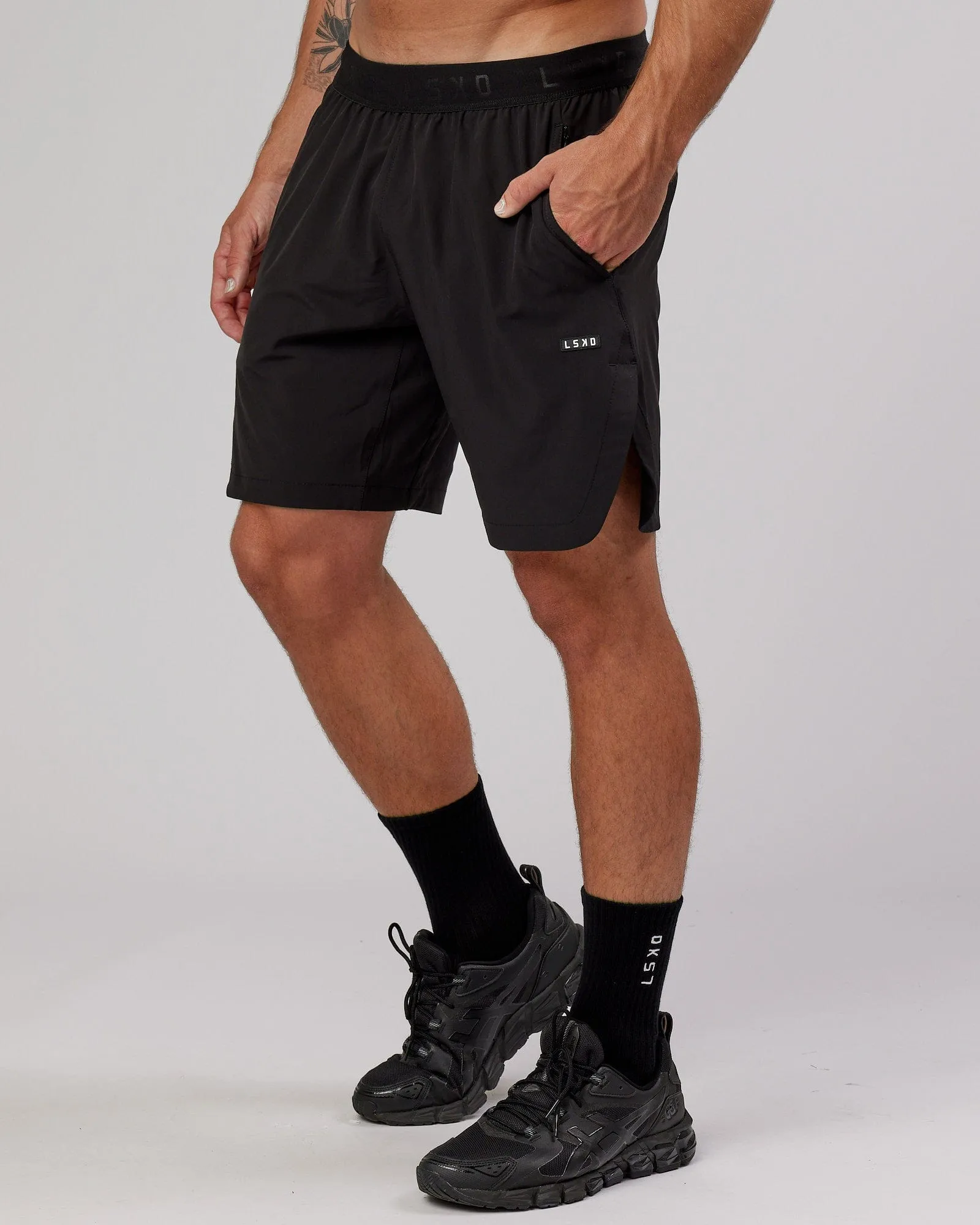 Competition 8" Performance Shorts - Black