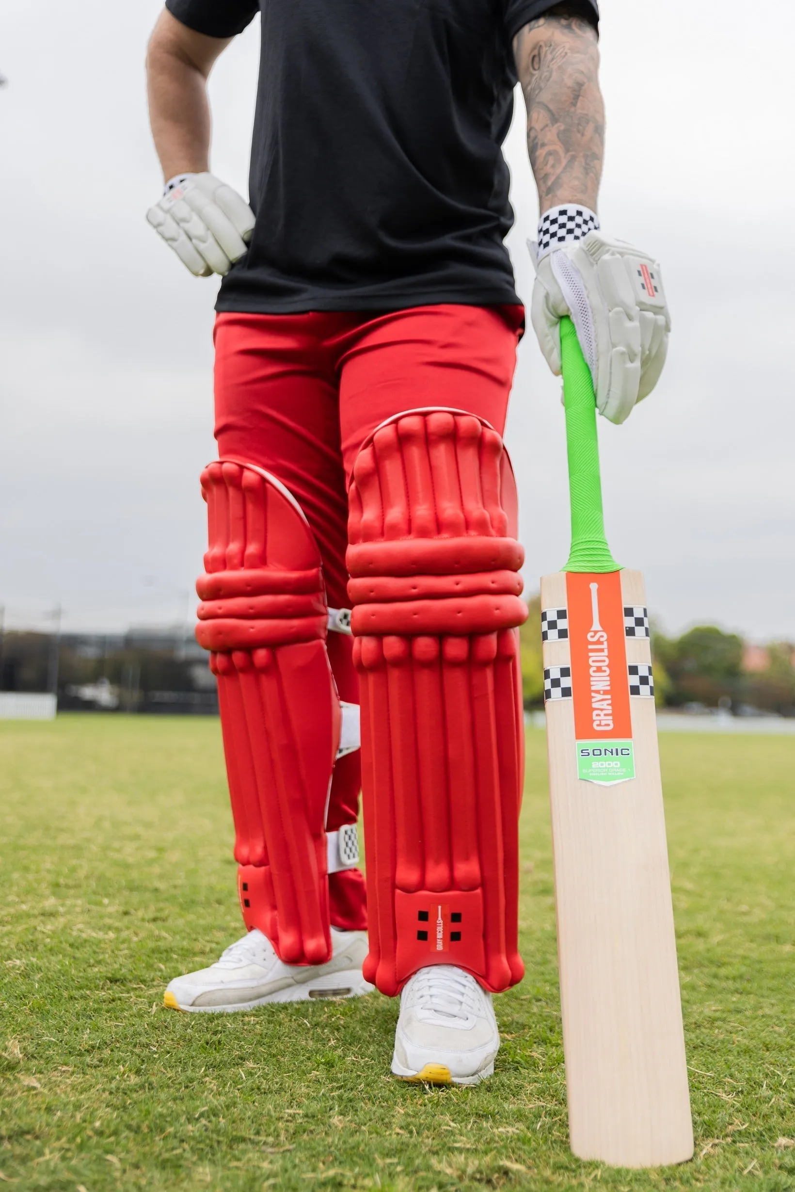 Gray-Nicolls Sonic Boom Junior Bat