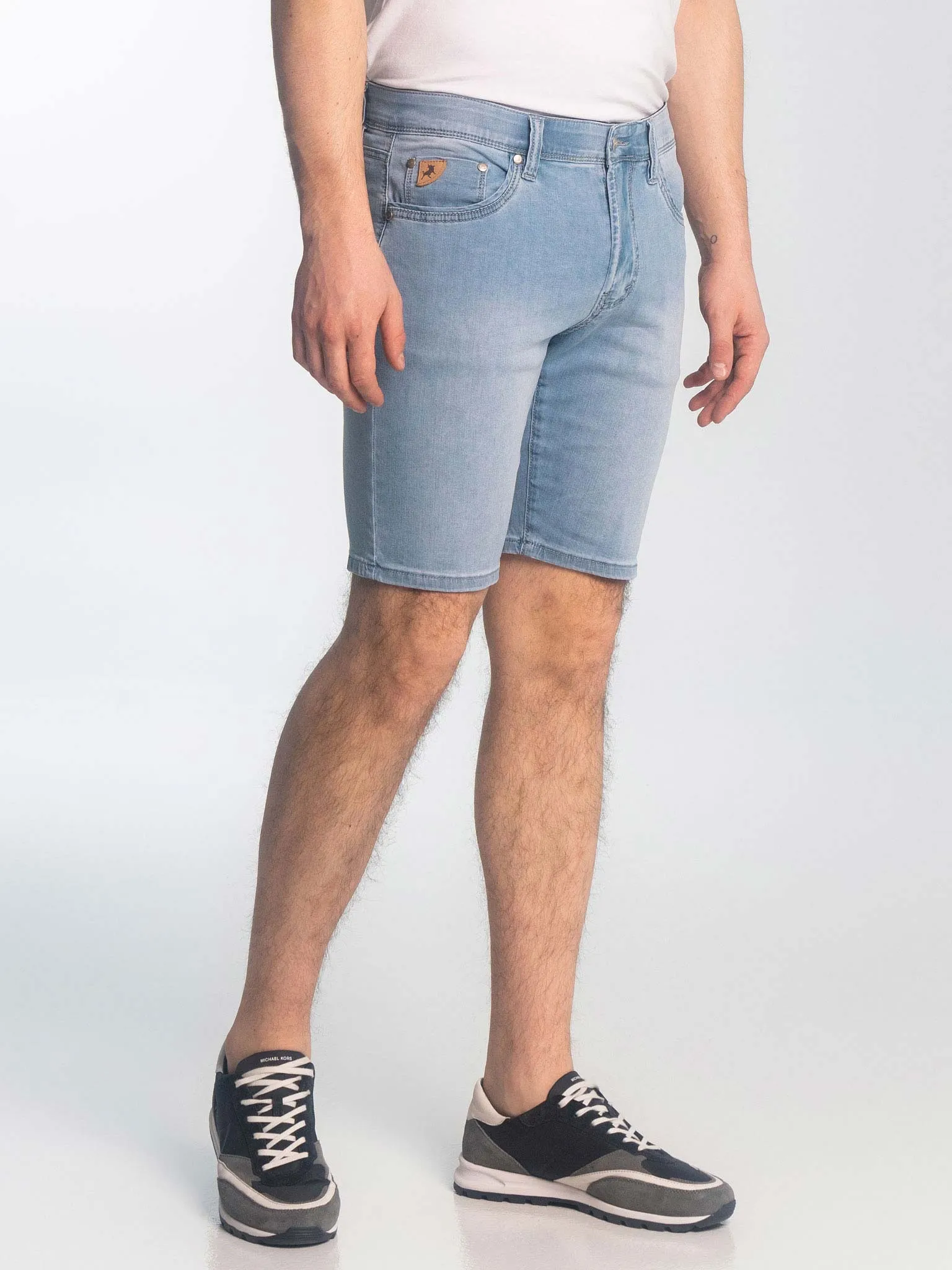 Lois Dennis Denim Short | Bleach