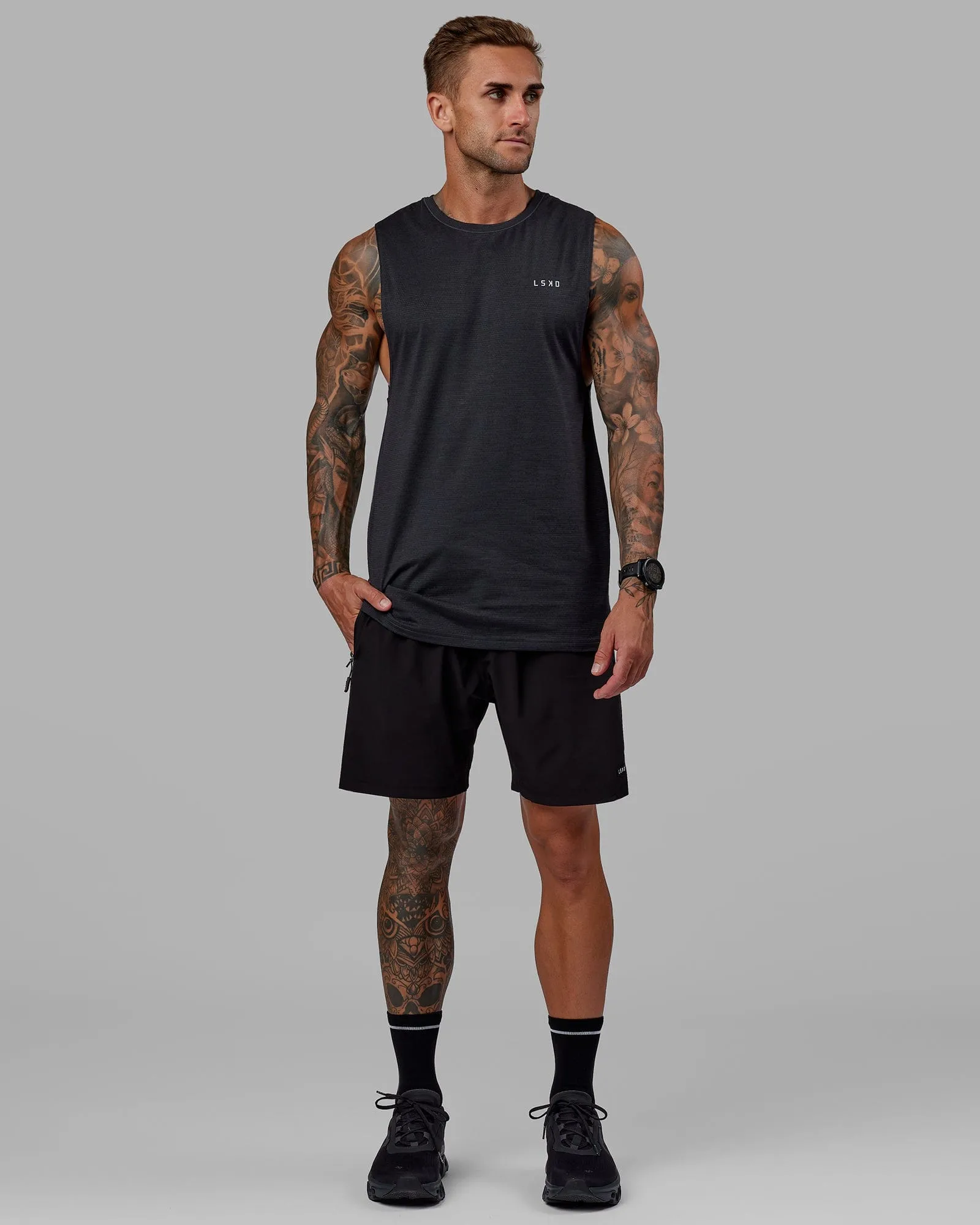 Rep 7" Performance Shorts - Black-White