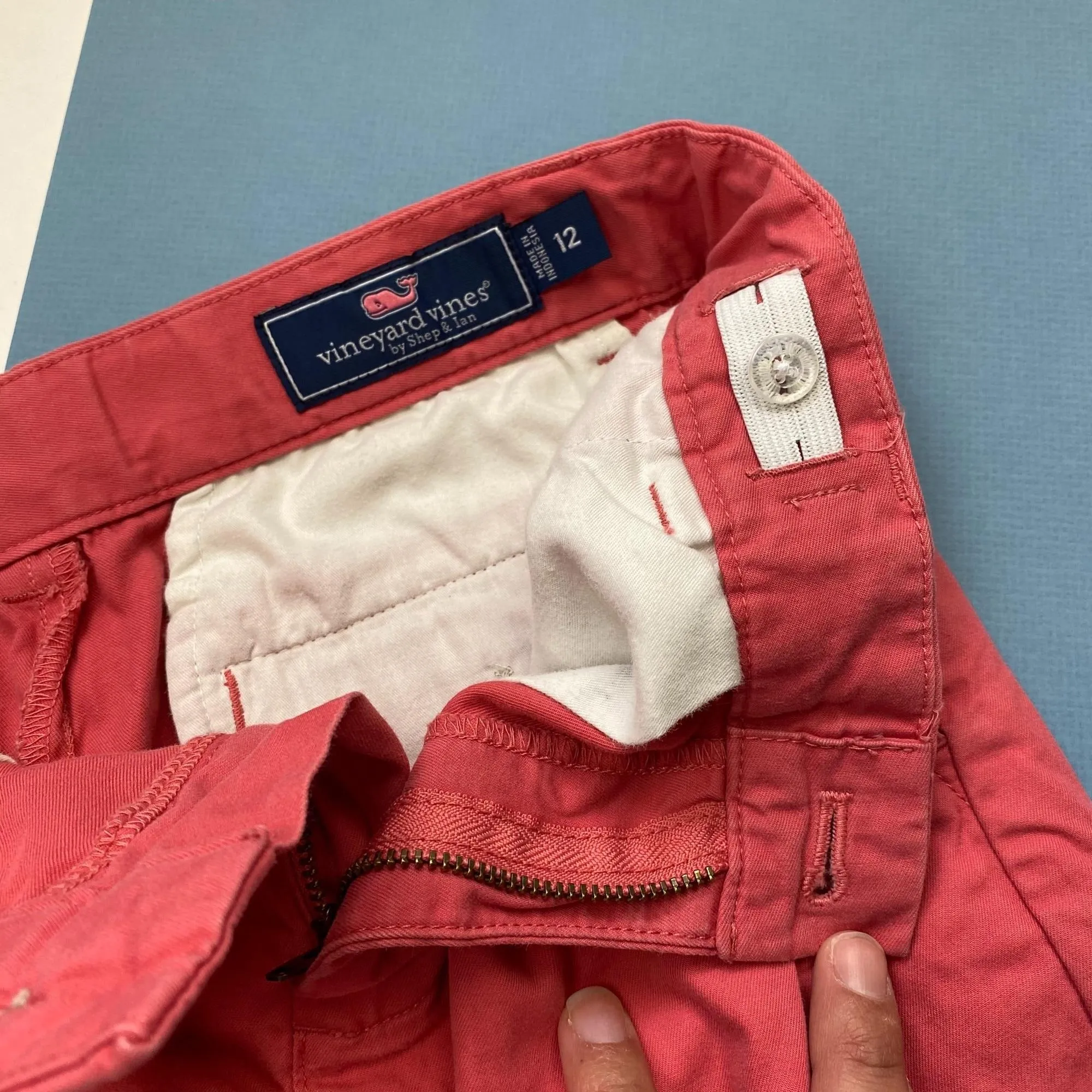 Vineyard Vines Nantucket Red Chino Shorts Size 12